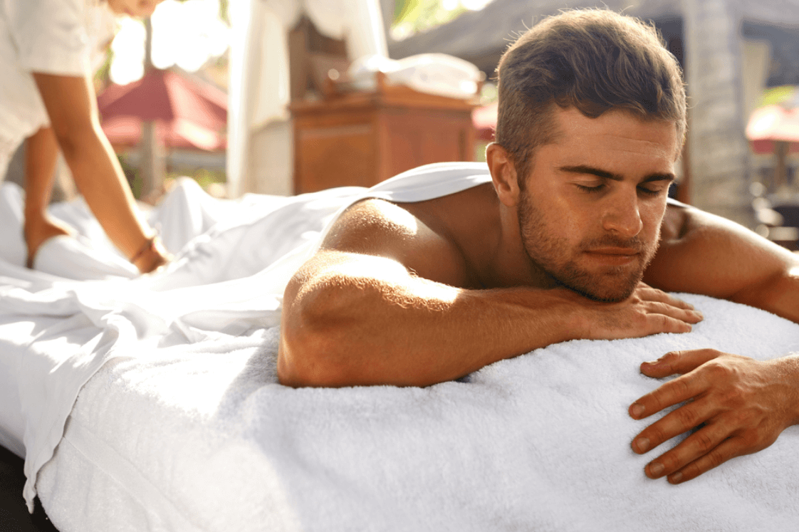 Massagem Tântrica: o que é o lingam