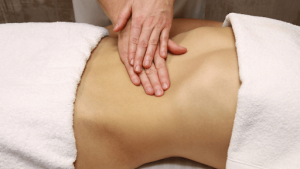 massagem para a endometriose