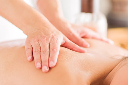 A Massagem Mix também é relaxante! Confira outras vantagens dessa terapia